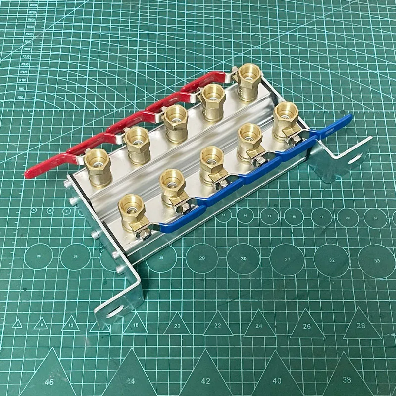 deviateur-de-decharge-d'eau-pour-machine-plastique-separateur-de-circulation-d'eau-a-double-decharge-pour-refroidissement-de-moule