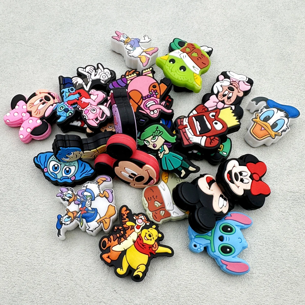 10PCS Silicone Beads Cartoon Cute Focus Beads Pendant Toy DIY String Pen Beads Nipple Chain Jewelry Accessories Wholesale