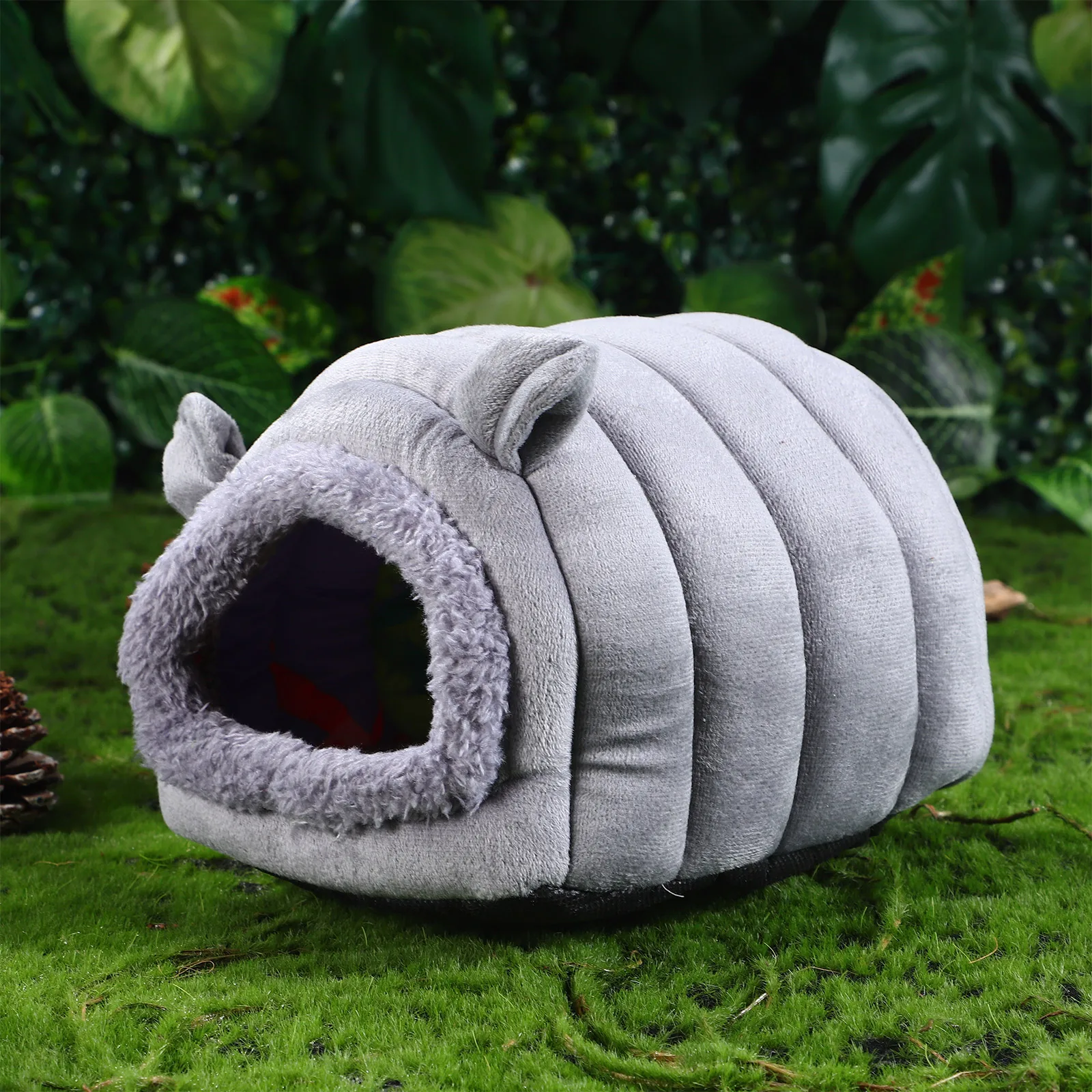 

Grey Caterpillar Pet Bed Hamster Home Guinea Pig Hideout Soft PP Cotton Washable Small Animal House Nest Chinchilla Hedgehog