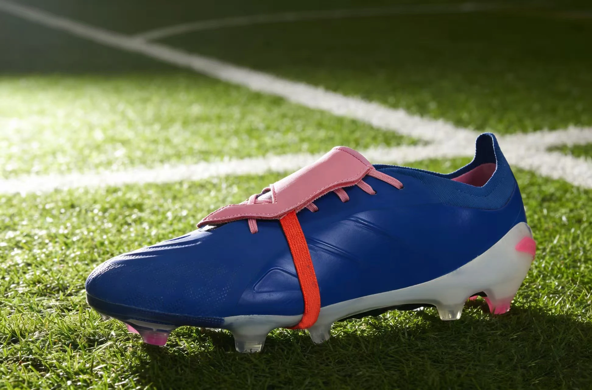 High Performance FG Football Boots Men's Athletic Soccer Sneakers Comfortable Training Shoes