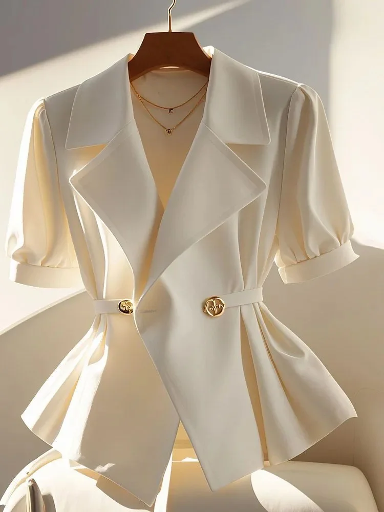 2024 New Summer Light-cooked French Niche Design Unique and Super-beautiful White Blazer Collar Short-sleeved Waist Shirt Female