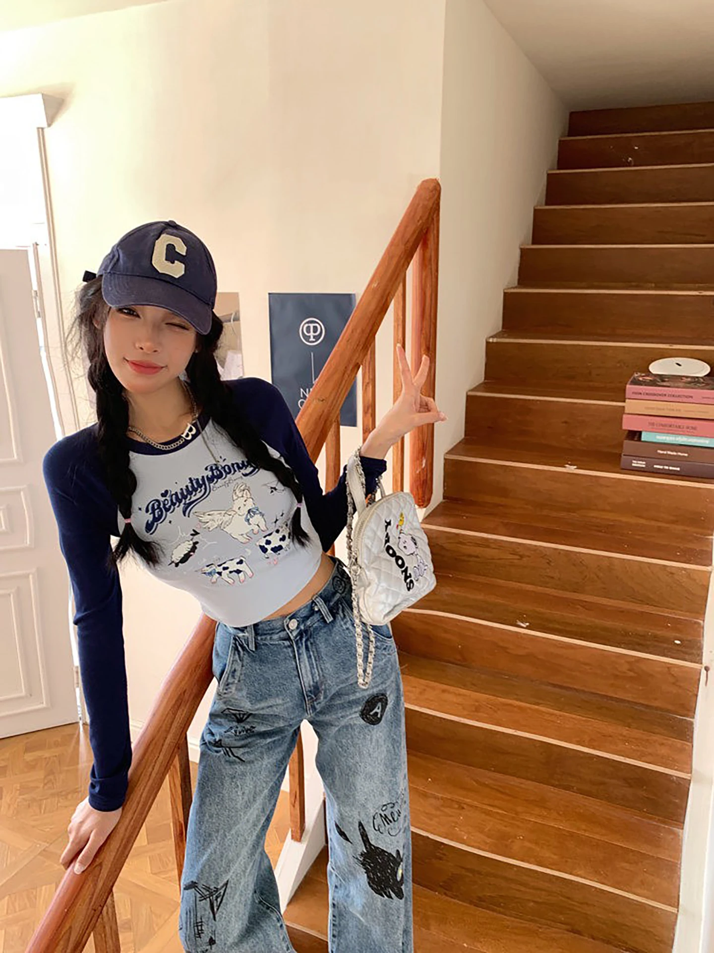 

Slim Fit ort American Sle T-irt Blue ey Print Women's Base irt Winter Waist Inward Cartoon Cartoon Print T-irt