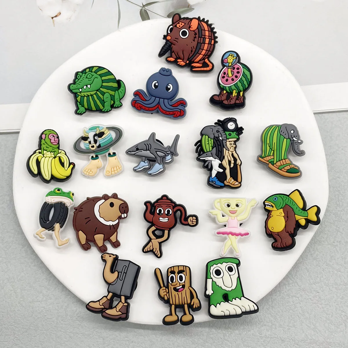 

17 шт. забавных шармов для обуви с животными из ПВХ, декор для Хэллоуина, съемные пряжки для обуви, уникальные клипсы для сабо