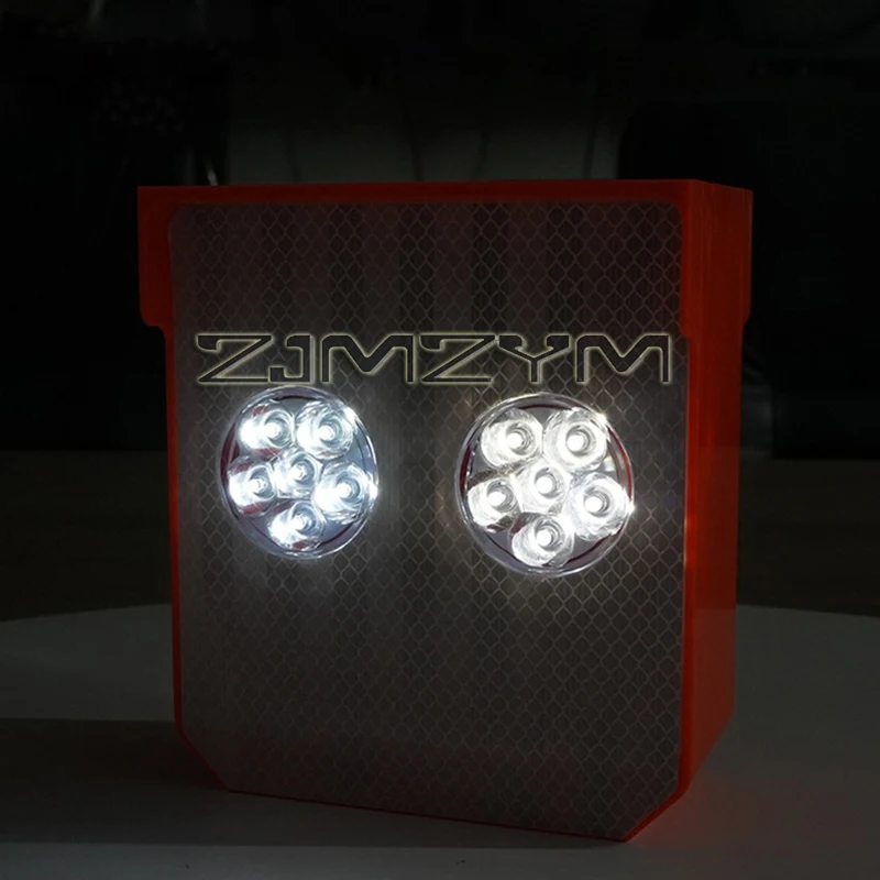 LED Traffic Light Solar Flash Strobe Lamp Synchronized Flashing Warning Light for Outdoor Construction