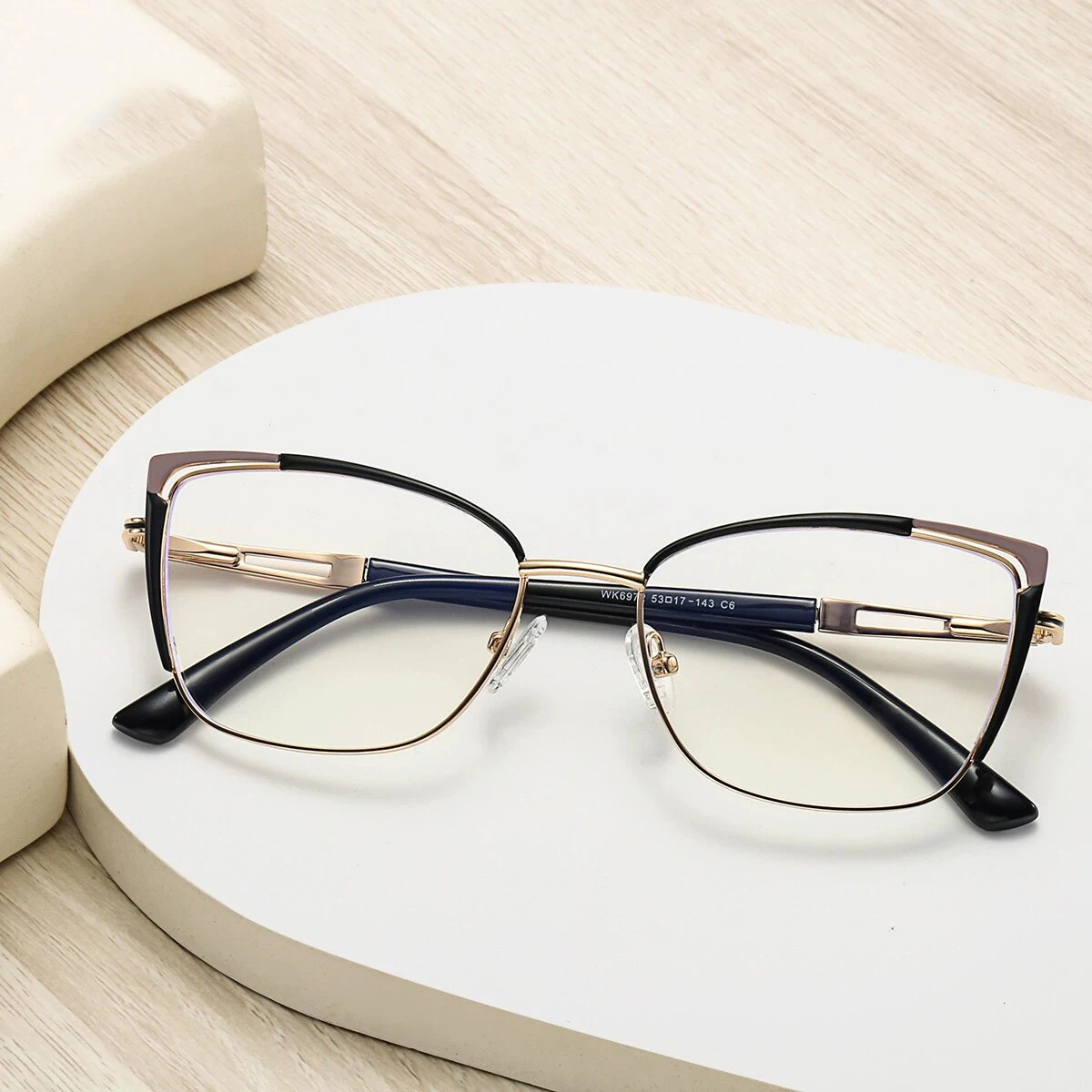 lunettes-de-lecture-tendance-pour-femmes-anti-lumiere-bleue-anti-reflets-lunettes-de-vue-sur-ordonnance