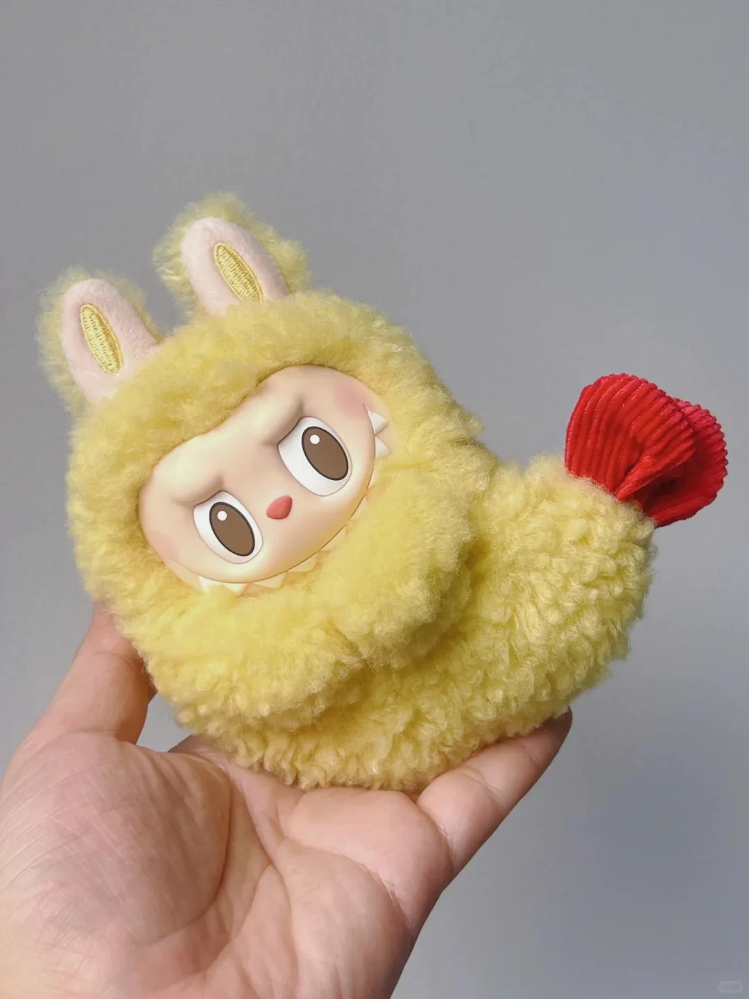 

POPMART Original Genuine Labubu Weird Flavor Convenience Store Series Hanging Card Fried Shrimp Earphone Case Surprise Gift