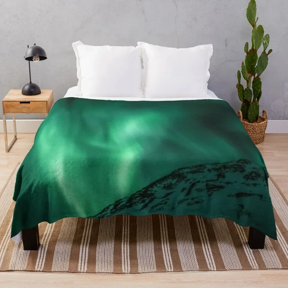 

Iceland Northern Lights Mountain with Snow Throw Blanket Giant Sofa Blankets For Sofas Blankets