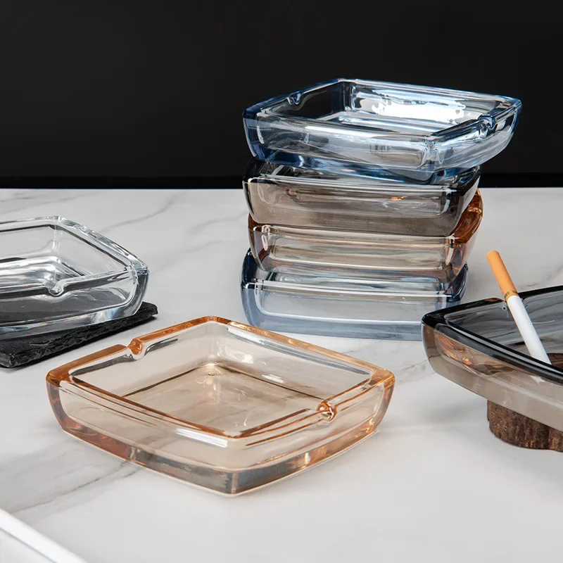 

Classic Square Crystal Glass Ashtray for Men and Women, Transparent Smoke Cup, Creative Home Bar, Living Room, Simple Factories
