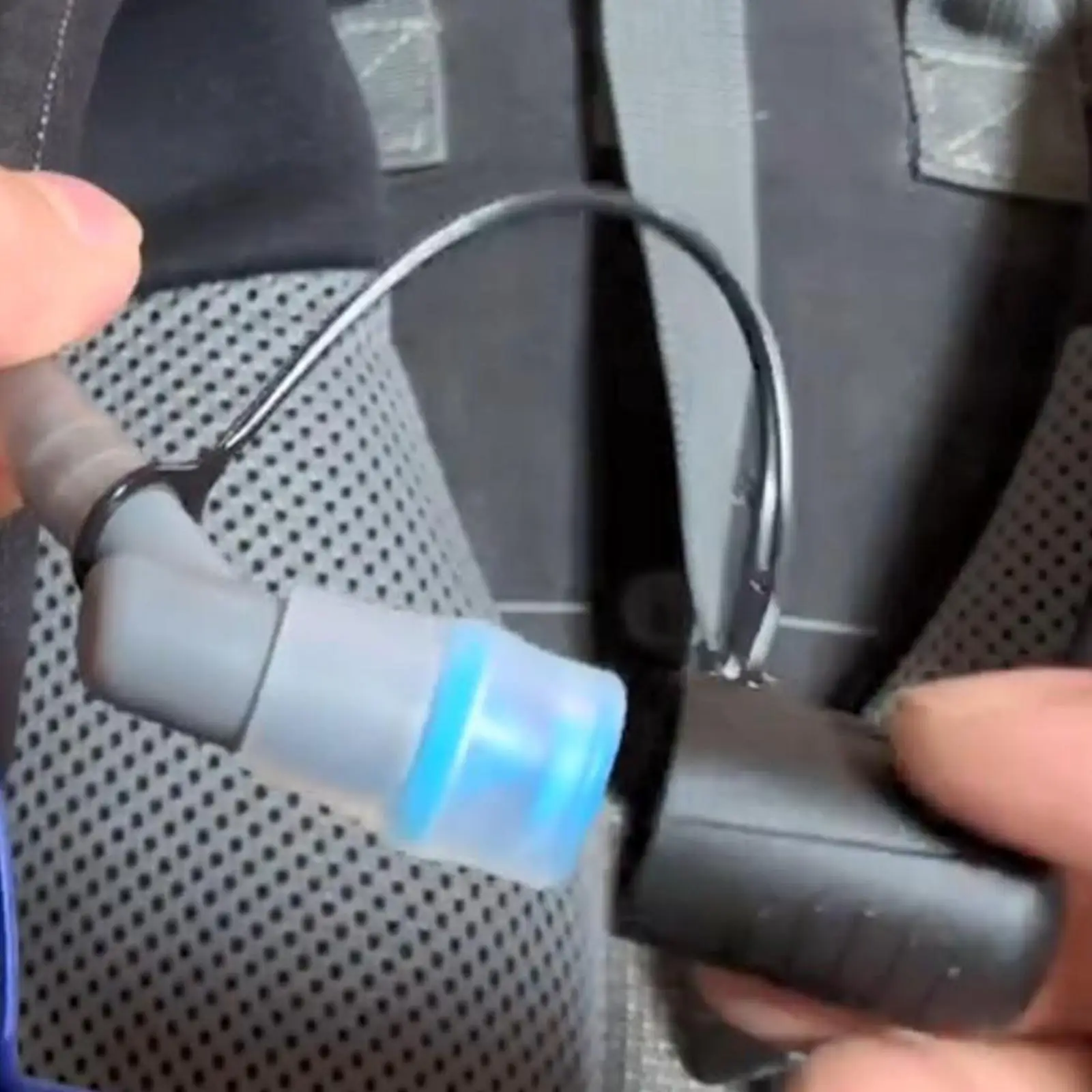 Portable Bite Valve Cover Hydration Pack Dust Cover Cycling Biking Supplies Water Bag Pipe Nozzle Drink Tube Bite Valve Cover