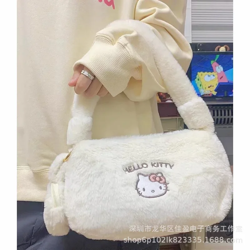 Sanurgente-Sac à main en peluche Anime Hello Kitty Kulomi pour fille, sac sous les bras, sac à bandoulière cœur, grande capacité, mignon, hiver, nouveau