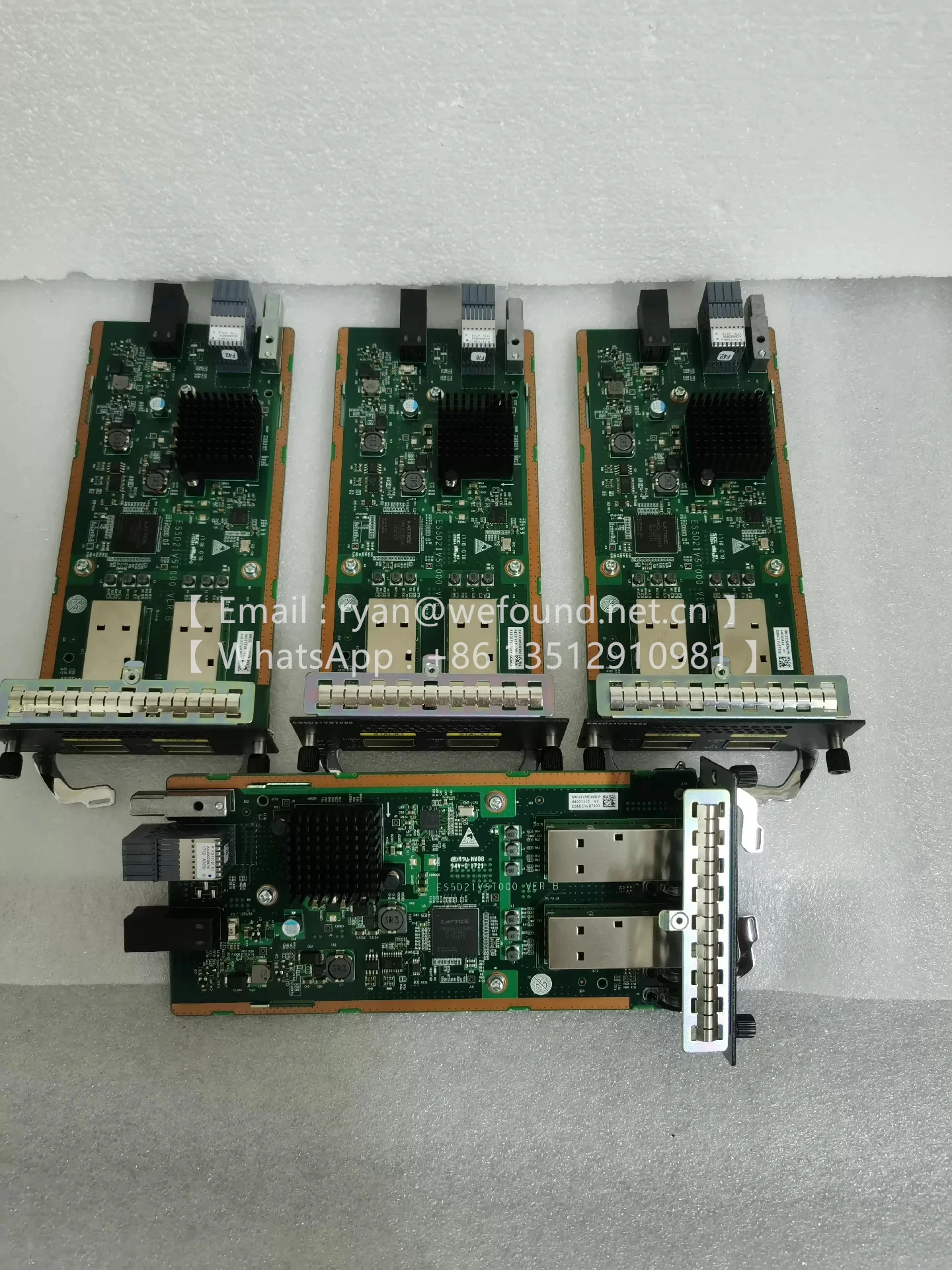 ES5D21VST000 (Dedicated Stack Card with 2*QSFP+ Interface) 02310YXY