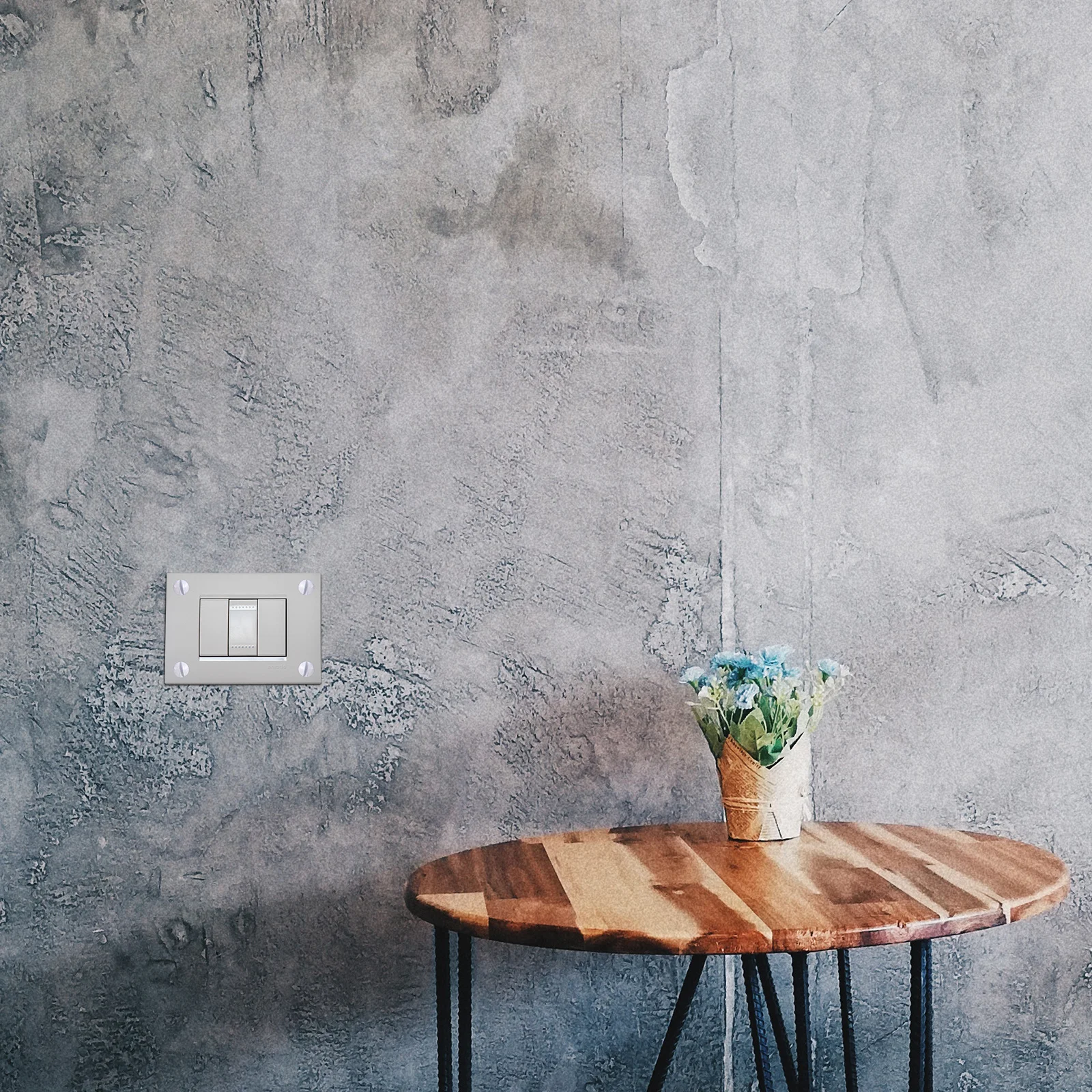 

White Outlet Screws Thread Oval Head Milled Slot Wall Plate Replacement Covers Screws For Home Office Electrical Fixtures