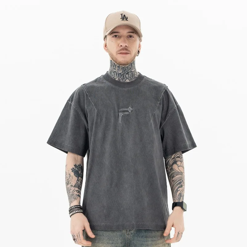 

Spring/Summer 2024 T Shirt Streetwear Trendy Brand Minority Folds Design Logo Embroidery Round Neck Short Sleeves Loose