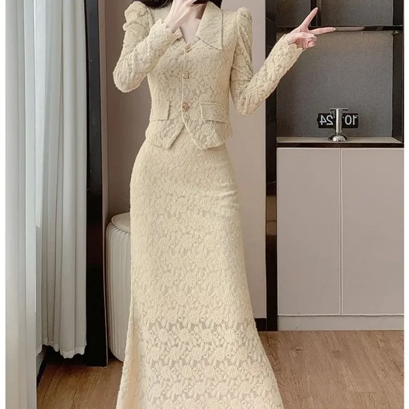 Koronkowy Komplet Modny Nowy Temperament Elegancki Koronkowy Top i Spódnica Wyszczuplający Dwuczęściowy Zestaw