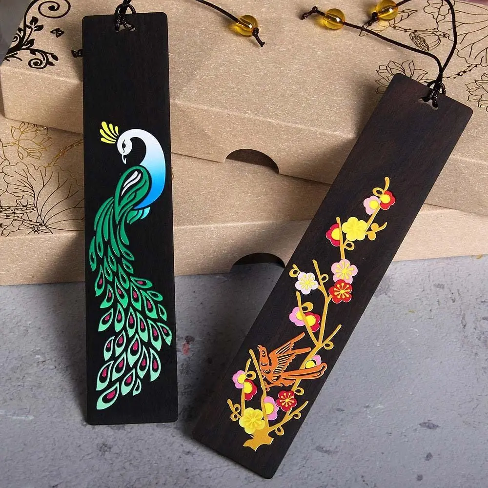 High Quality Wooden Color Painted Bookmark Hollow Carved Ebony Book Clip Pagination Mark Creative Gift