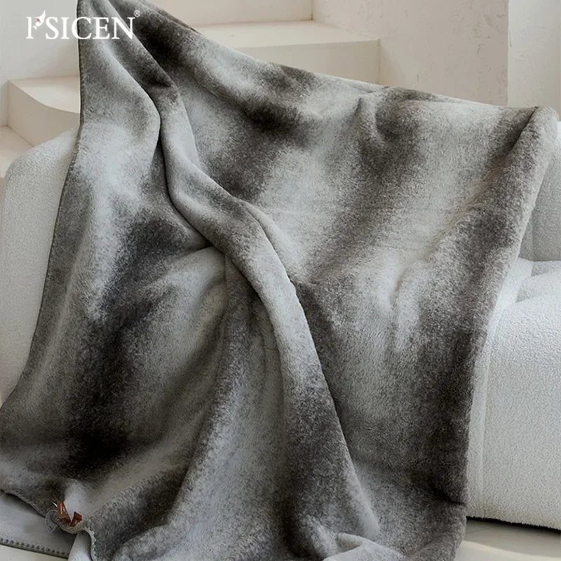 Nordic light luxury high-end flannel blanket sofa blanket casual single nap autumn blanket