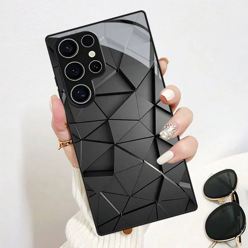 

Black geometric minimalist pattern TPU glass phone case, suitable for Samsung S26/S25, S24/S23/S22/S21/S20, etc. models.