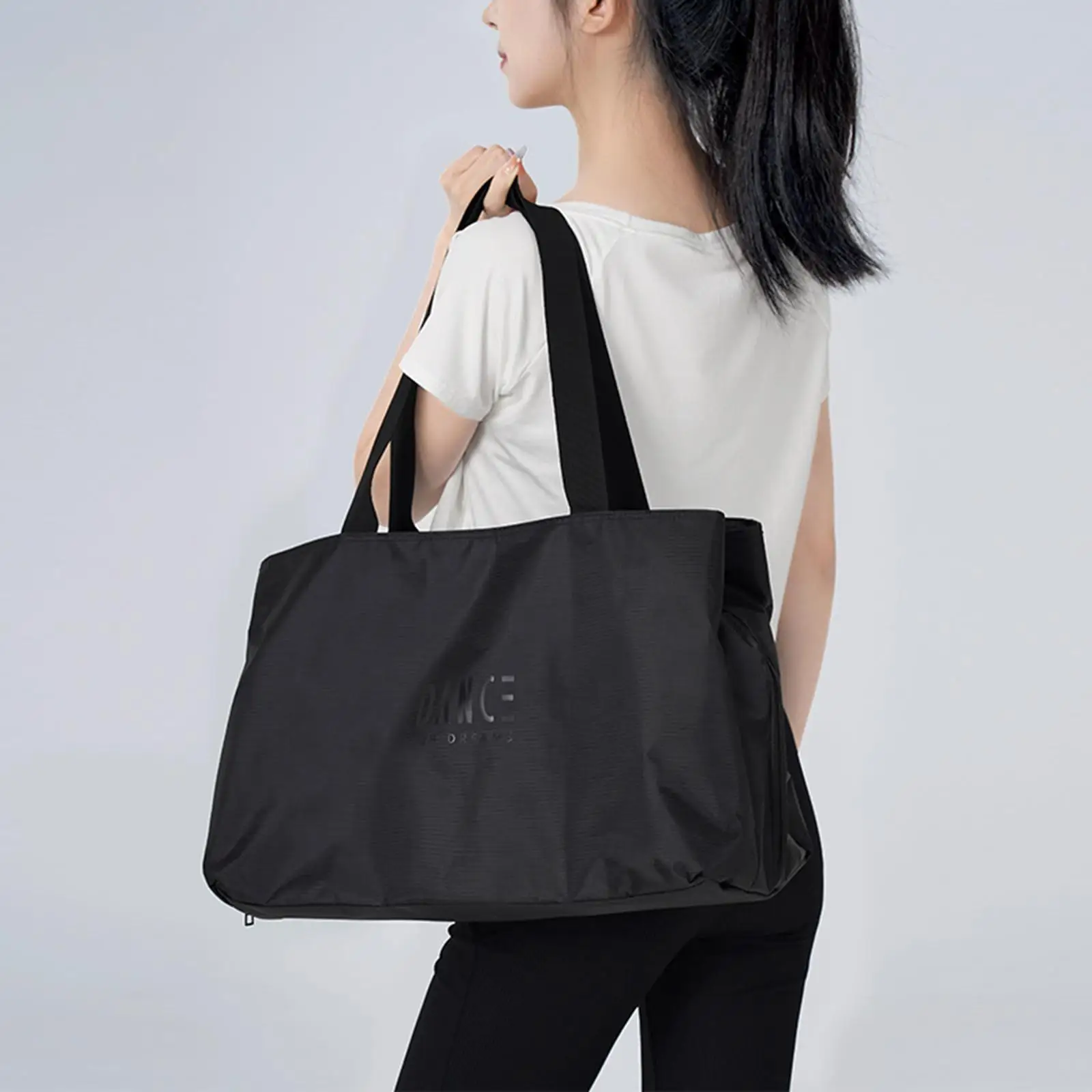 

Стильная универсальная водонепроницаемая легкая сумка для танцев, одежды, поездок на выходные, спортзала, кемпинга, фитнеса, путешествий