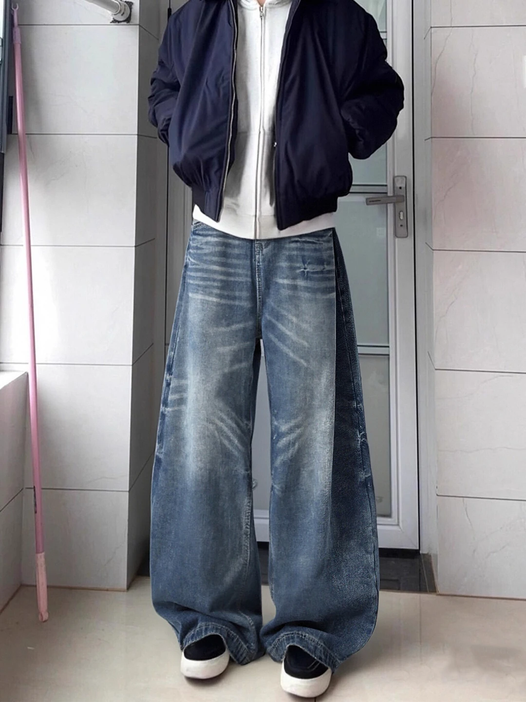 

Retro Blue Beard Pattern Wide Leg Men's Jeans Winter American Washed Casual Trousers Loose Fit Workwear Style
