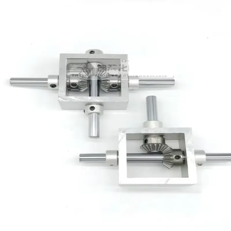 Transmission Reversing Gearbox Dual Output Shaft Bevel Gear Angle Converter Speed Ratio 1:1 Alloy Frame 90 Degree Right Angle