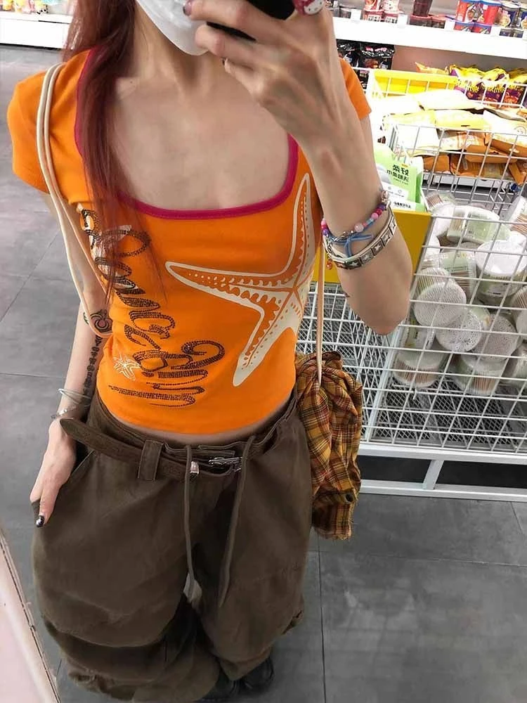 

HOUZHOU Y2k Harajuku T Shirts Women Vintage Spicy Girl Orange Crop Tops American Retro 2000s Slim Short Sleeve Graphic T-Shirt