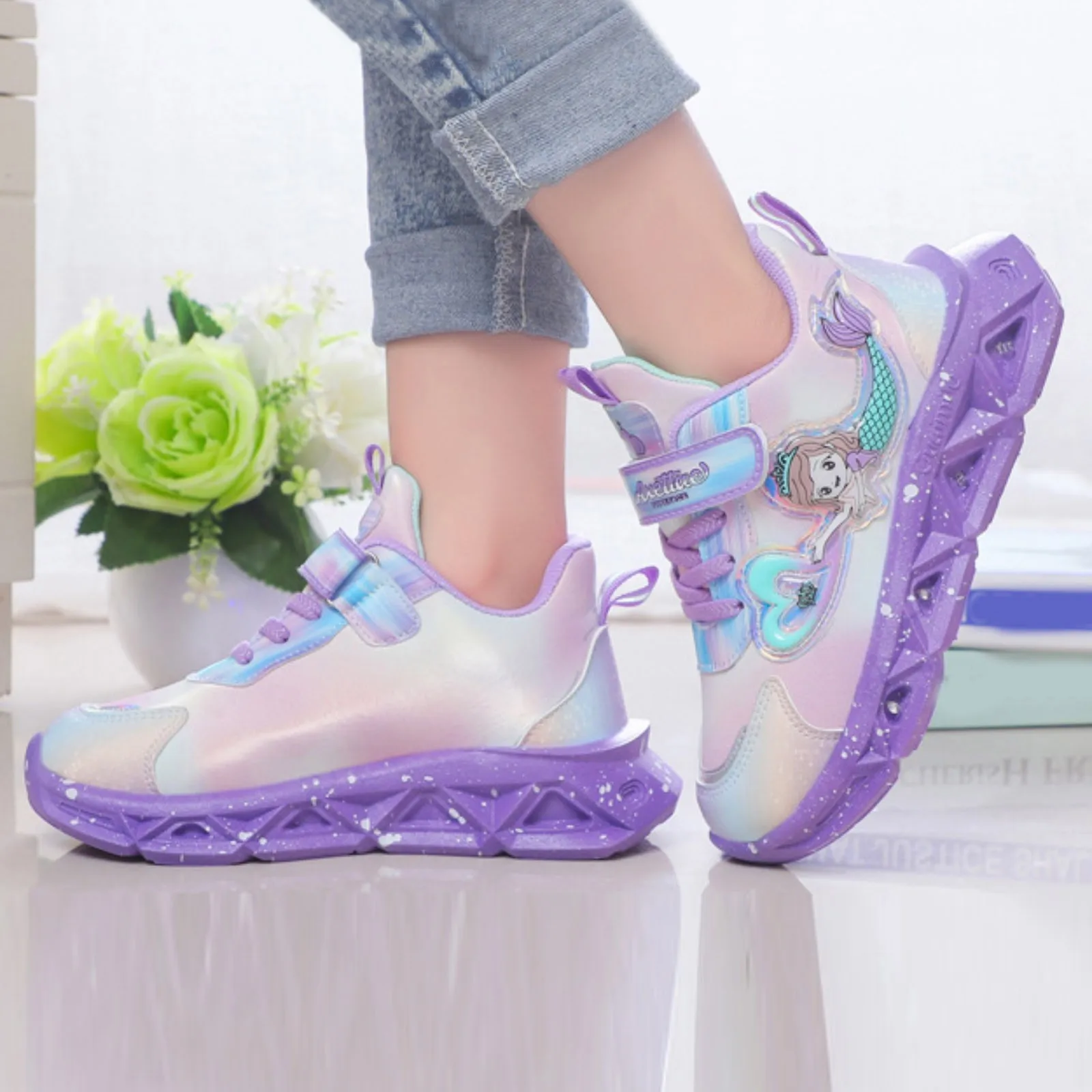 Kids Girls LED Sneakers Frozen Elsa Mermaid Princess Print Casual Shoes Children Lighted Non-slip Pink Purple Thick Sole Sneaker