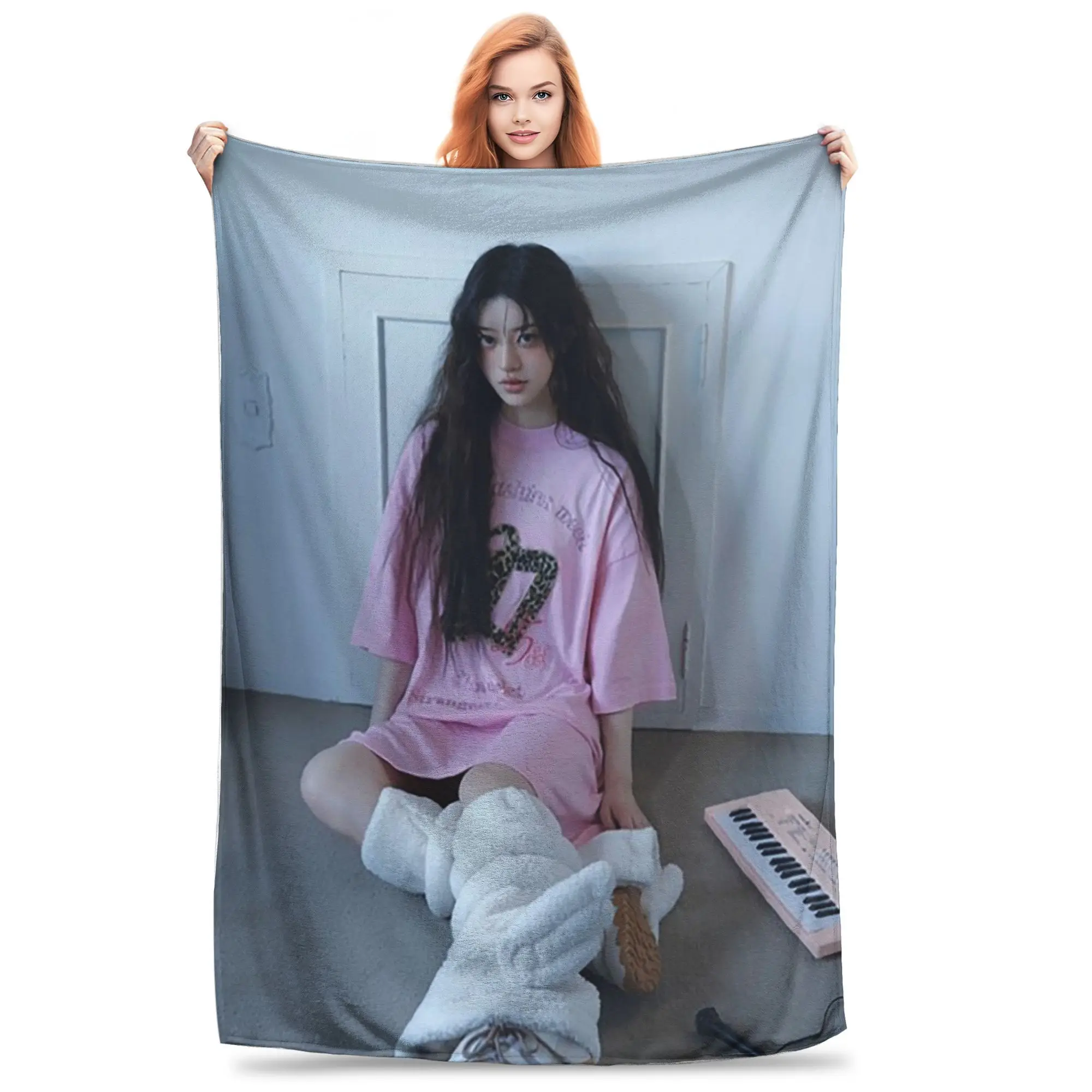 

Minju Yunah Wonhee Iroha Moka Blankets Warm Flannel Sofa Throw Blanket for Home Bedroom Outdoor Throws Bedspread Quilt