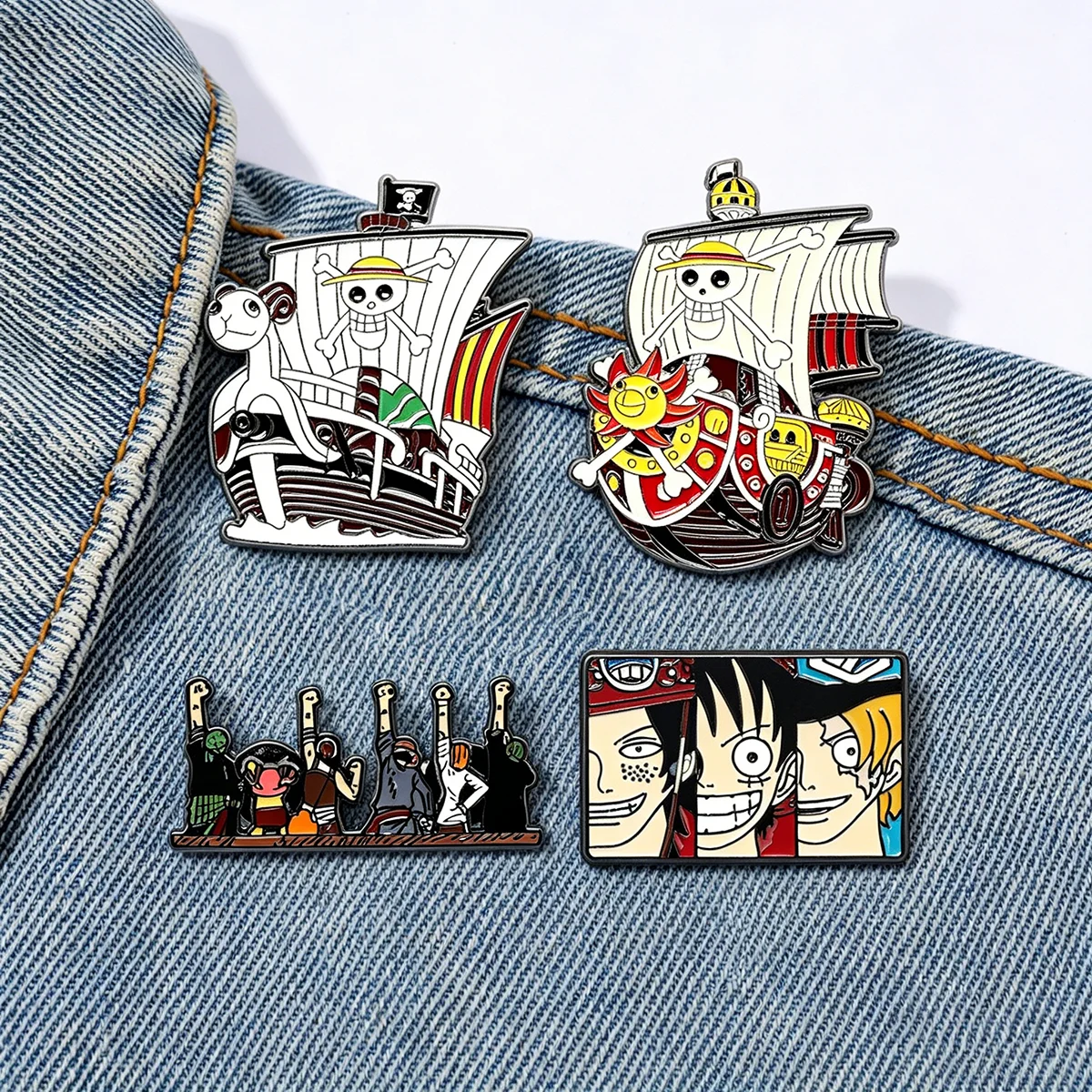 4Pcs/Set Japanese Anime Corsair Ship Enamel Brooch Cartoon Funny Metal Badge Lapel Pin Cosplay Jewelry Accessories Fan Gifts