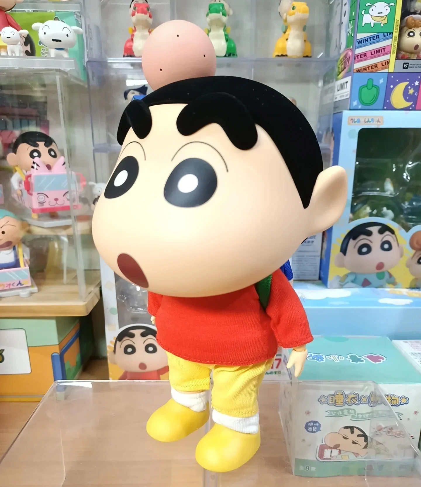 20cm Crayon Shin-Chan Classic Styling Endorsement Bag Joint Action Figure Trendy Play Anime Toys Surrounding Desktop Xmas Gift