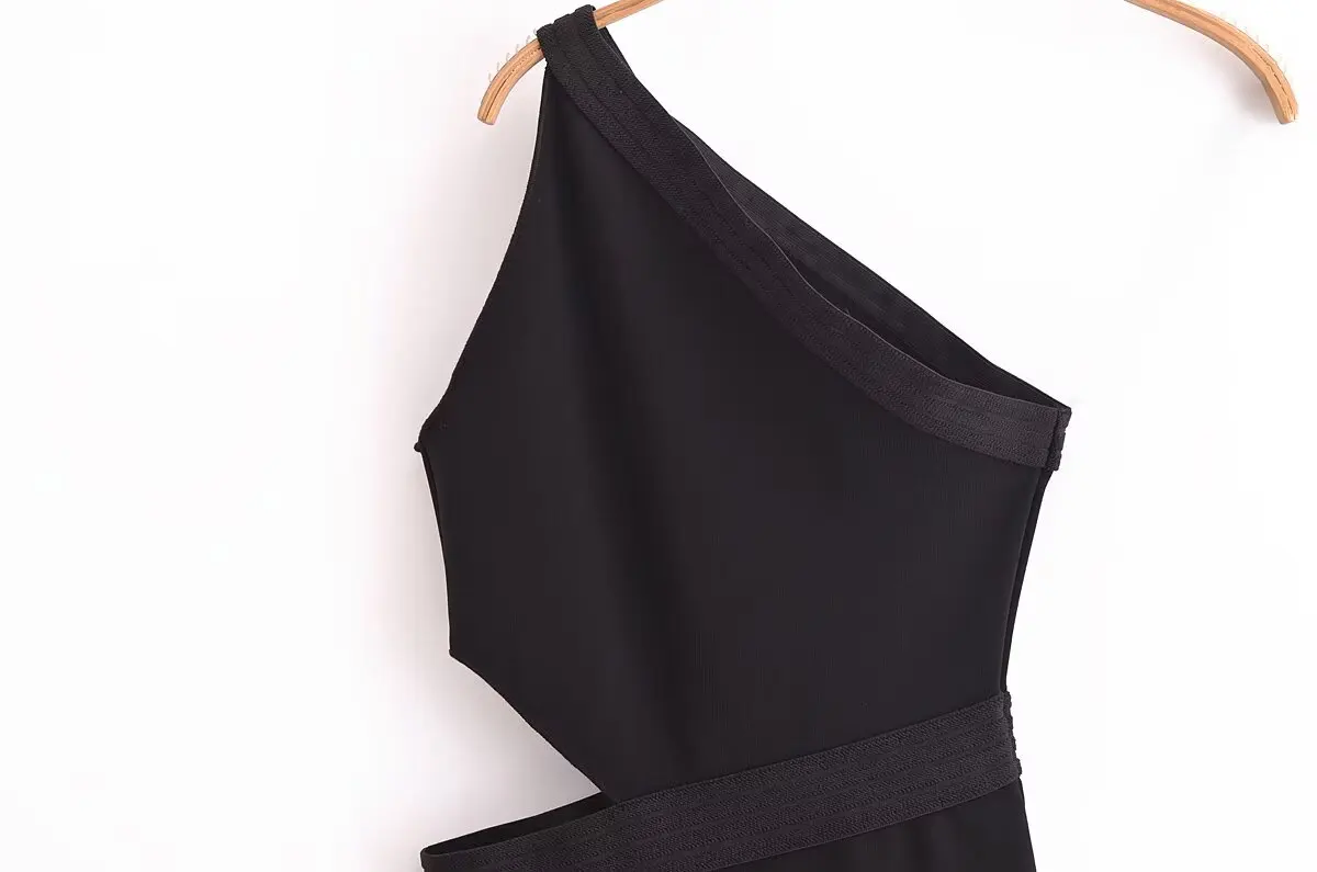  Women's Asymmetric One - shoulder Midi Dress with Cut - out Detail for a Modern and Stylish Appearance