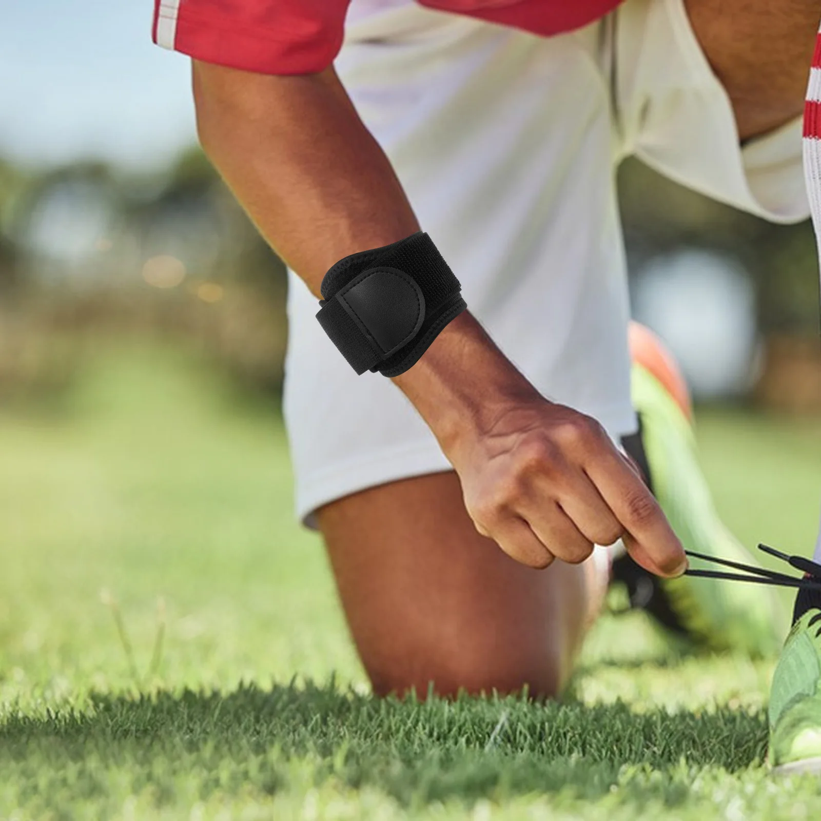 

Black Adjustable Elbow Compression Strap for Sports Forearm Support Tennis Elbow Brace Golf Arm Correction Strap Breathable