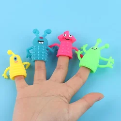 5PCS/Set Bugs Finger Puppet Funny Tricky TPR Soft Rubber Random Color