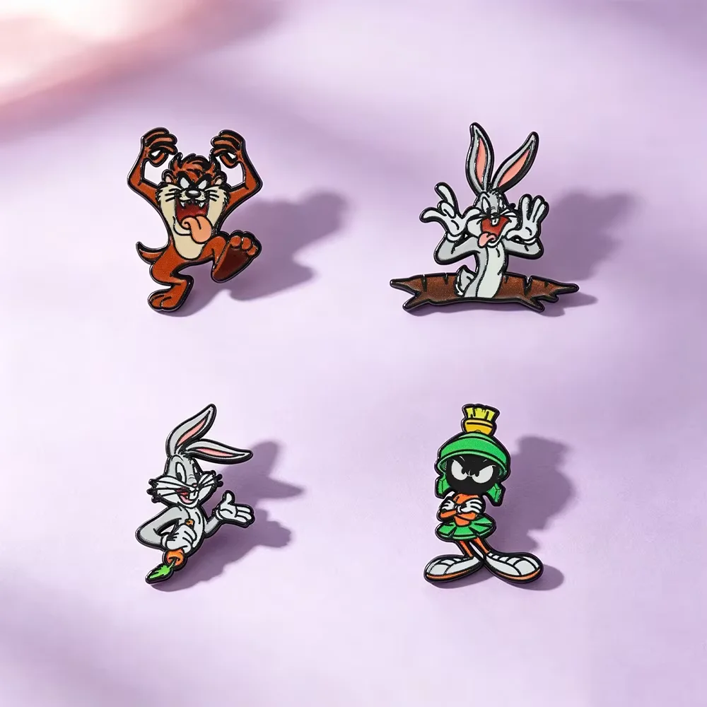 4Pcs/set Anime Cute Rabbit Funny Enamel Brooch for Clothes Badges on Backpack Lapel Pin Decoration Accessories Cosplay Gifts