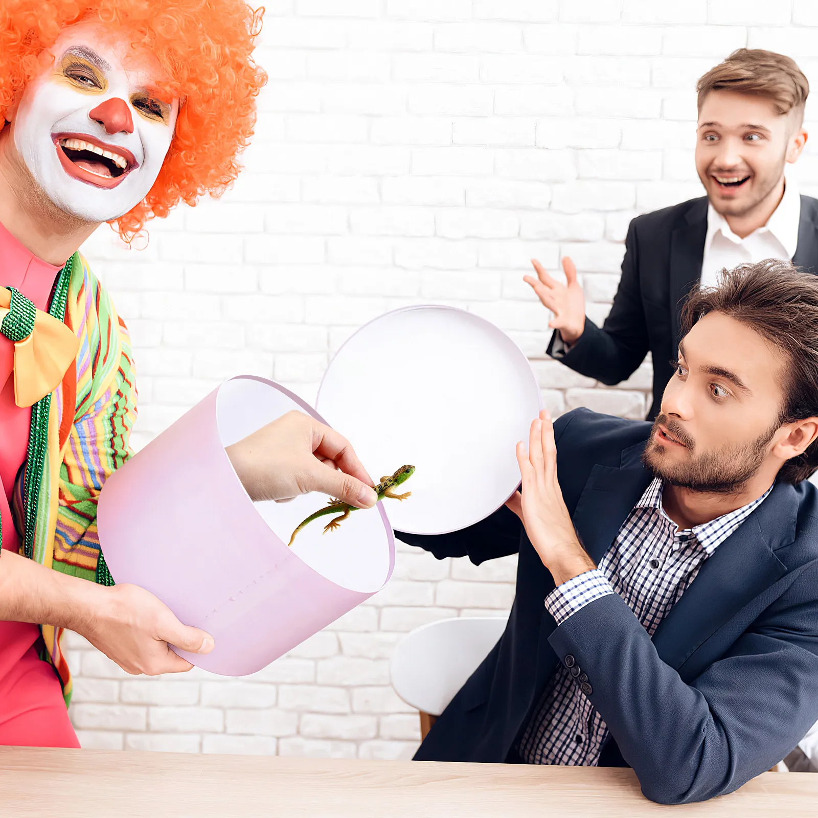 

Пластиковая имитация ящерицы, реалистичная четырехлапая ящерица для детей, для изучения животных, раннего развития, для вечеринок, пластиковая игрушка-рептилия