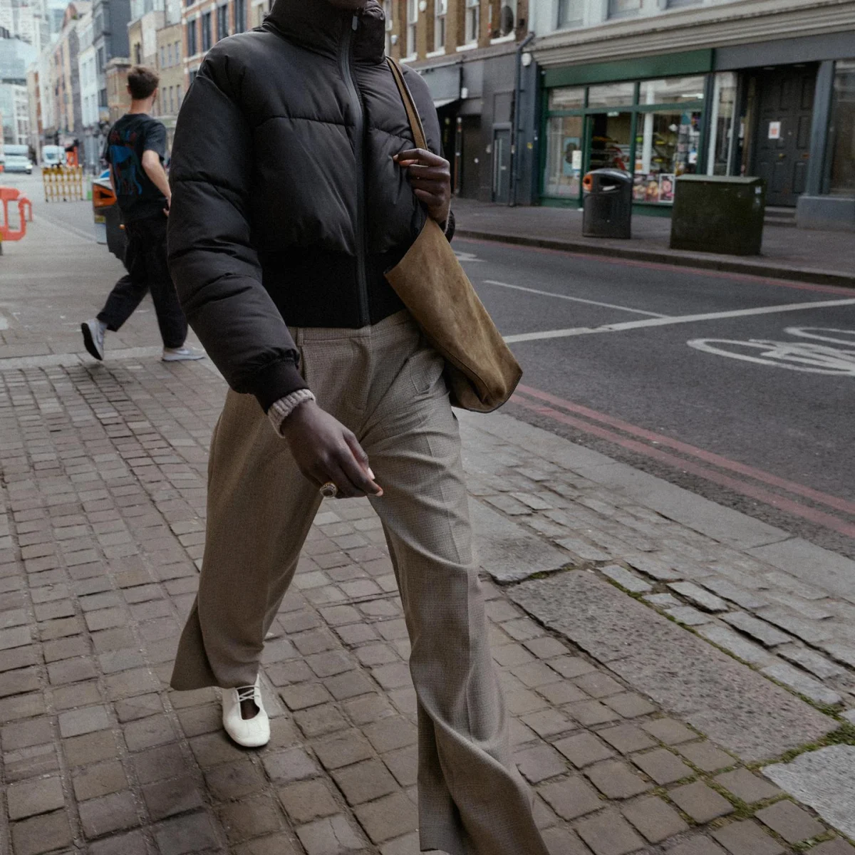 

Faionable ort Cotton Jaet Лоскутный дизайн Универсальный для похудения Sle Commute Художественный свободный крой Длинный воротник-стойка Sve