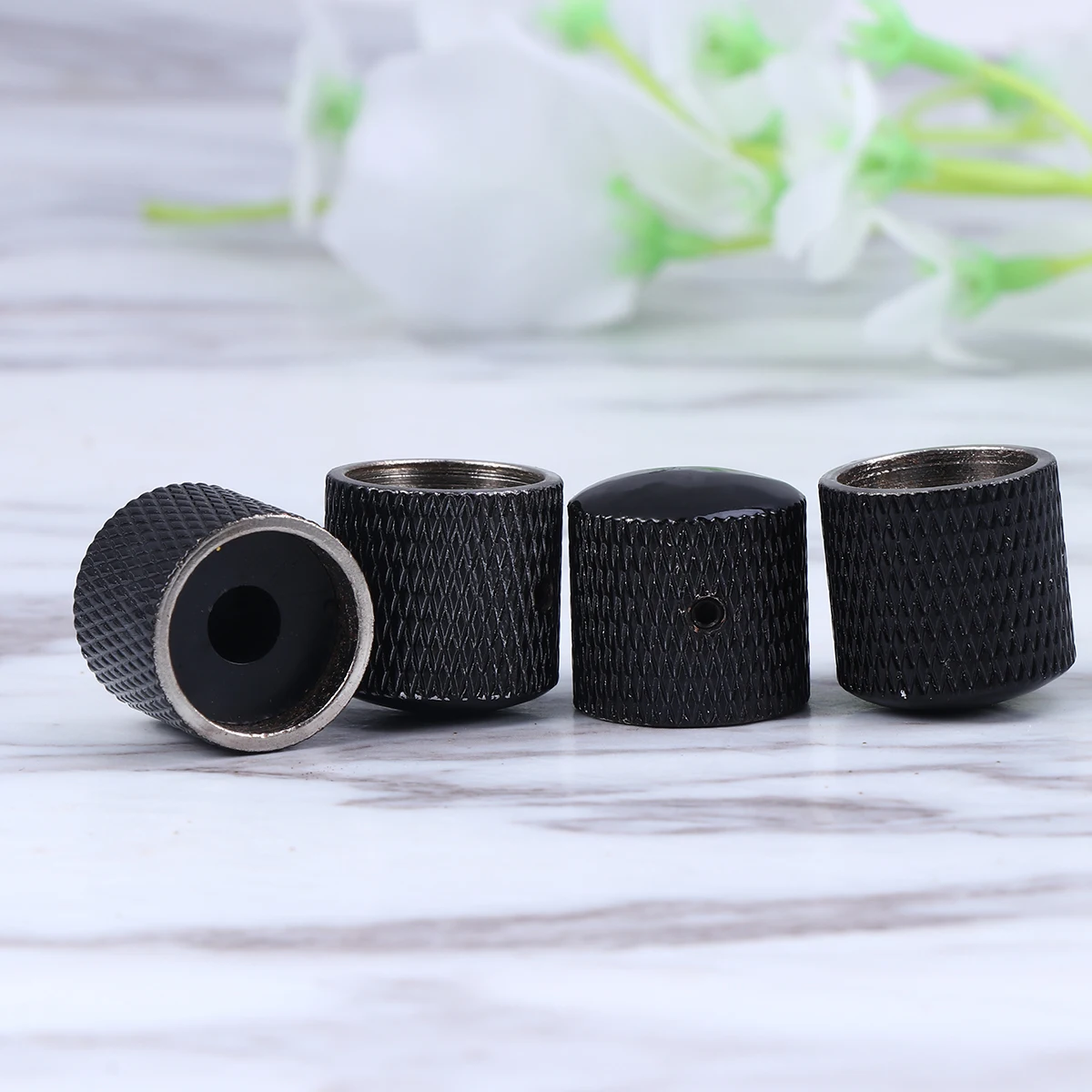 

4pcs Electric Knobs Bronze Dome Heavy Duty Black 6Mm Hollow Shaft Carbon Fiber Brass Replacement Guitar Tuning Volume Control