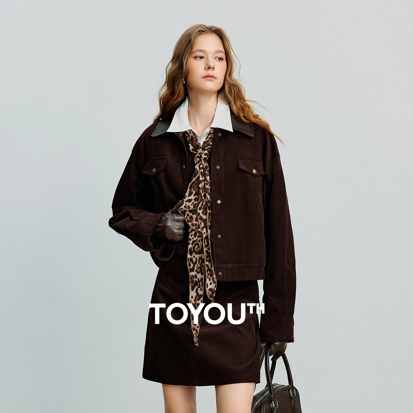 

Женская куртка TOYOUTH, осень 2021, новая коллекция, стиль Лулу, вельветовое свободное короткое пальто в стиле ретро с воротником-стойкой