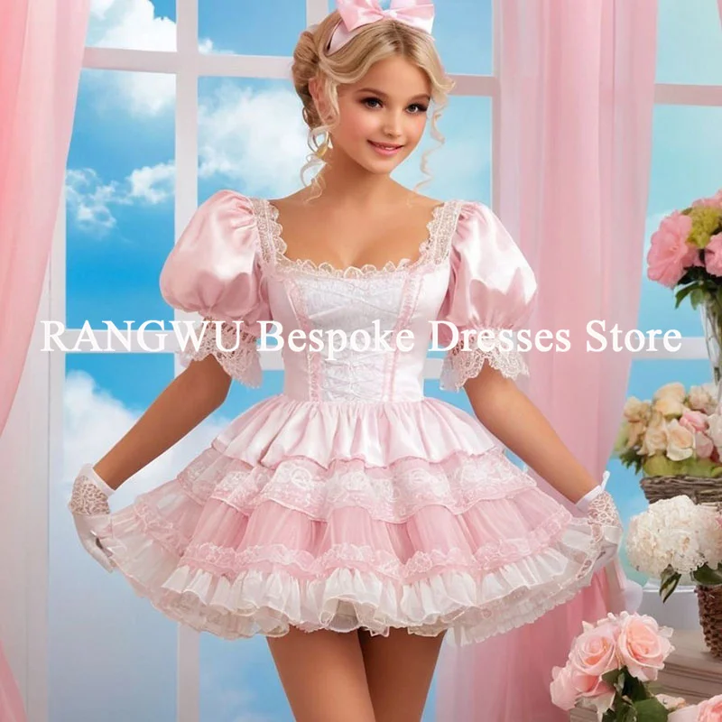 Französische Cosplay-Abendkleider, Spitze, abgestuft, Puffärmel, Dienstmädchen-Rüschen-Abschlussballkleid, wunderschöne Fantasy-Kostümparty, individuell gestaltet