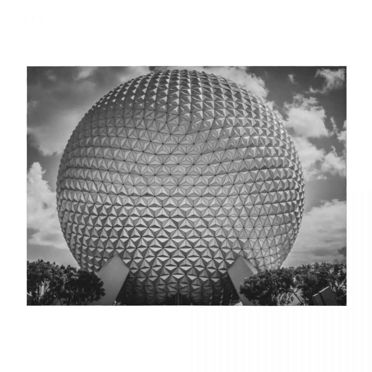 

EPCOT Ball Black and White Throw Blanket Luxury Thermal Blankets Sofas Of Decoration Cute Blankets