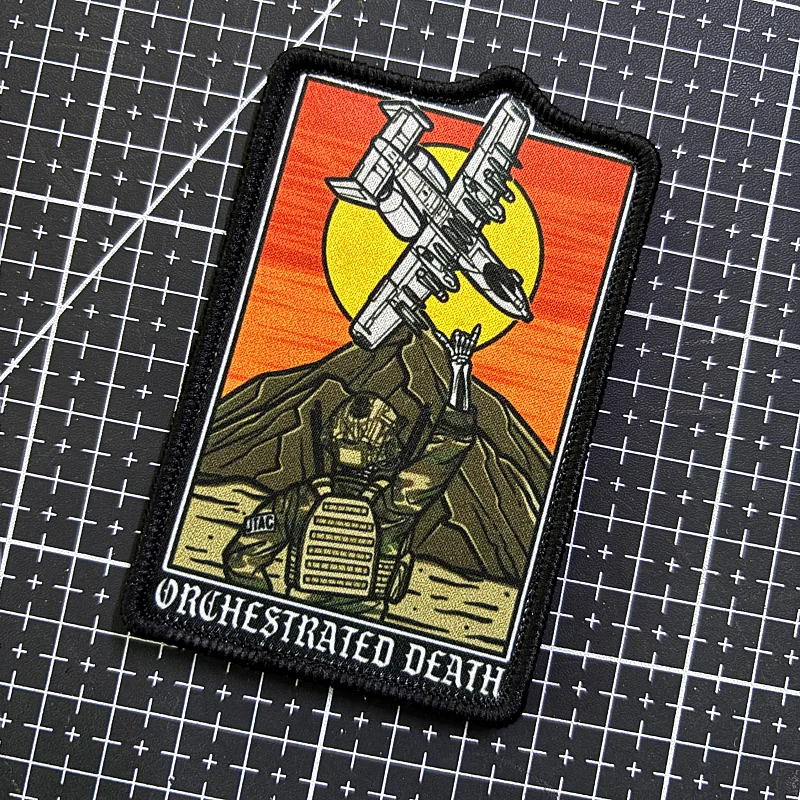 Parche táctico de moral orquesta muerte con velcro – Brazalete militar - imagen 3