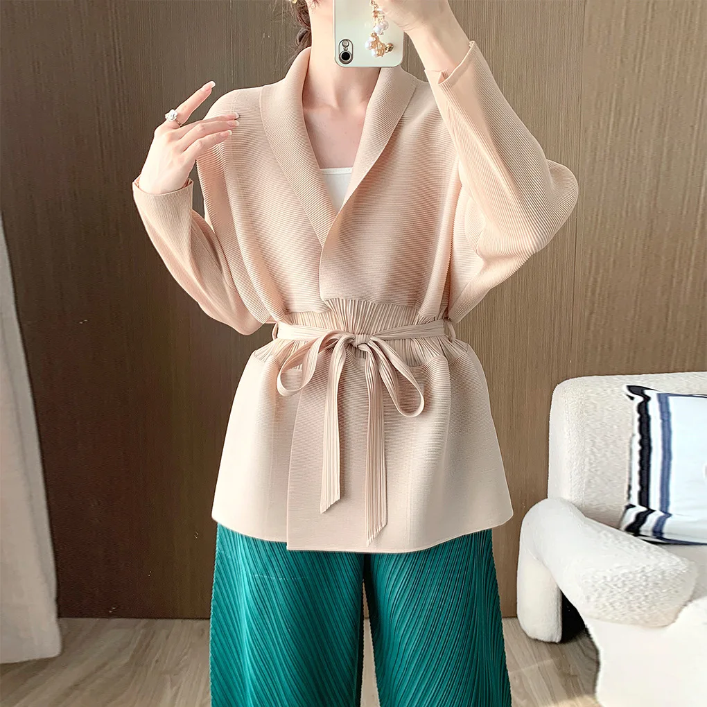 High-End Short Jacket Women's Spring 2024 Versatile Belted Pleated Outerwear Cardigan Top Shoulder Wrap Casual Style Regular ...