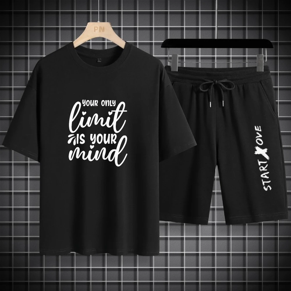 

Летний мужской комплект 2025 года, стильный образец английской печати, тонкий мужской повседневный комплект, спортивная одежда, модный легкий наряд для мужских костюмов