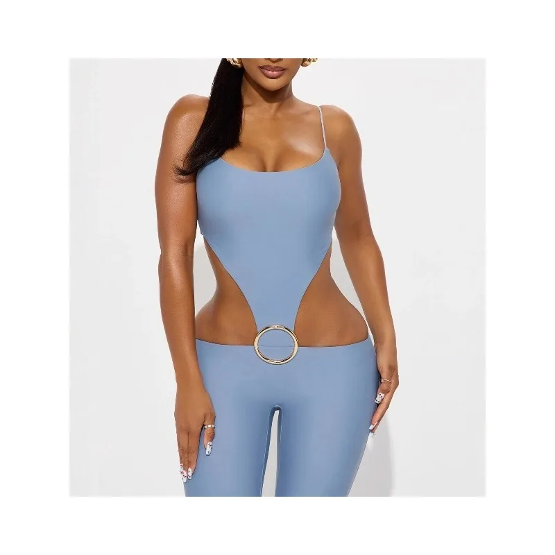 بدلة يوجا مجوفة من قطعة واحدة قابلة للإزالة بدلة رياضية نسائية بدون أكمام بحلقة معدنية بدون ظهر مضيئة ملابس رياضية للتمرين