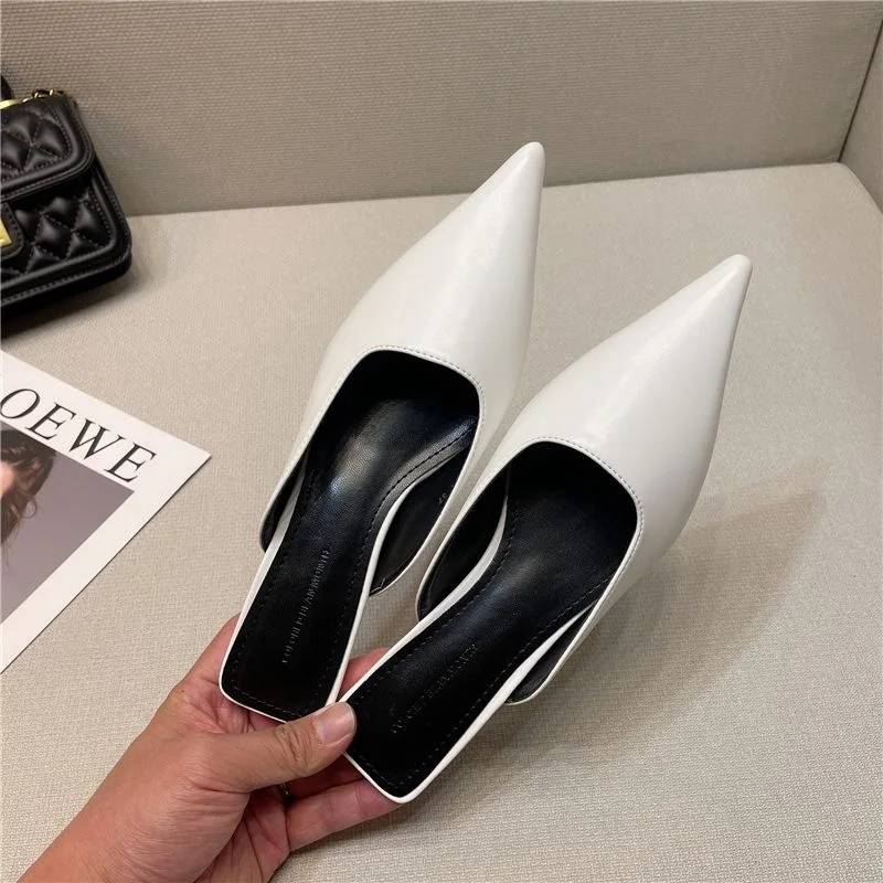 New Low Heel Slippers Close Toe Outdoor Mules Casual Pumps Street Style Woman Sandals Slip on Half Slippers Loafers image 5