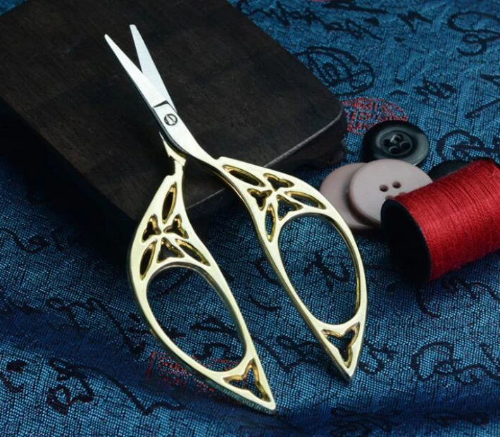 60pcs Vintage Scissor Needlework Handicraft Embroidery Stitch European Retro Classic Craft Sewing Tailor Scissors NW Thread Tool