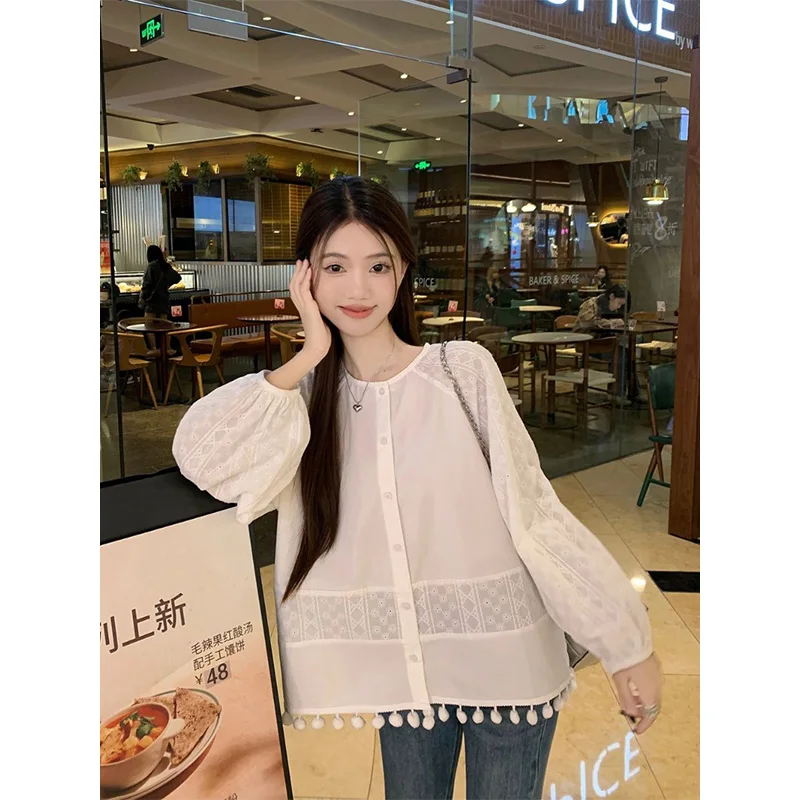 หญิงฤดูใบไม้ผลิฤดูร้อน Preppy สไตล์สดชื่นปุ่ม Hollow Out สีทึบ O-คอผู้หญิงเสื้อหวาน Kawaii แขนยาว Top Tee