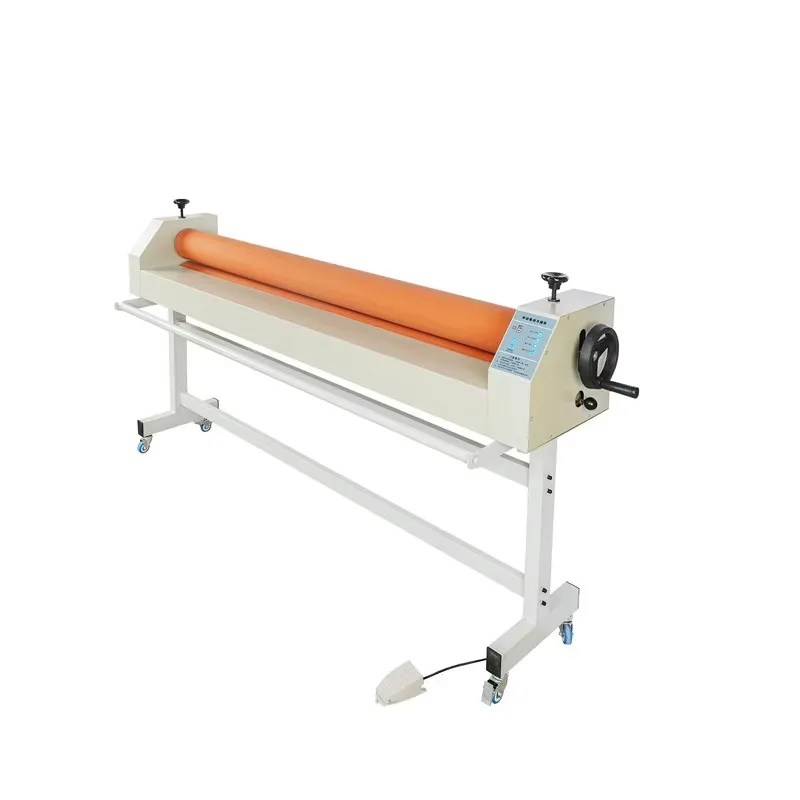 Высокоточный 1600 мм ручной холодный ламинатор с регулируемым давлением ламинаторное оборудование электрическое Высокоточный 1600 мм ручной холодный ламинатор с регулируемым давлением ламинаторное оборудование электрическое