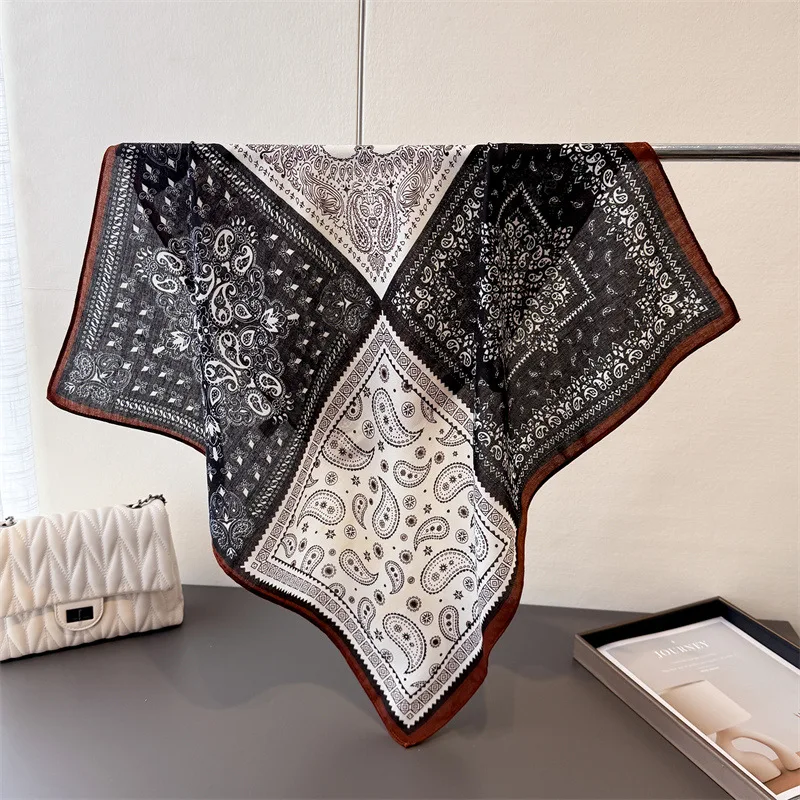 

New retro summer small square scarf color-blocked cashew silk scarf imitation neckerchief sun protection decoration for women