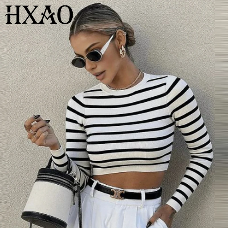 

HXAO Crop Knit Pullover Women's Sweater Autumn 2025 Striped O-Neck Knitted Short Sleeve Top Female Chic Women's Jumper Knitwear