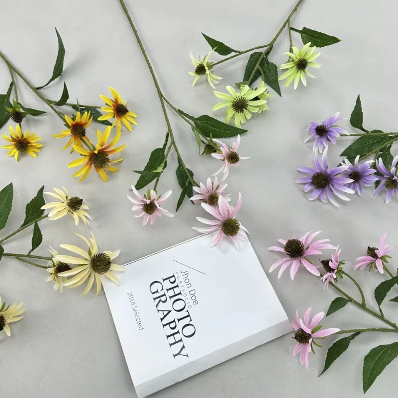 10 Stück Künstliche Tannenzapfen-Chrysanthemen Seidenblumen im Landhausstil Dekoration Simulierte Chrysanthemen Gelbe Blumen – Detail 1